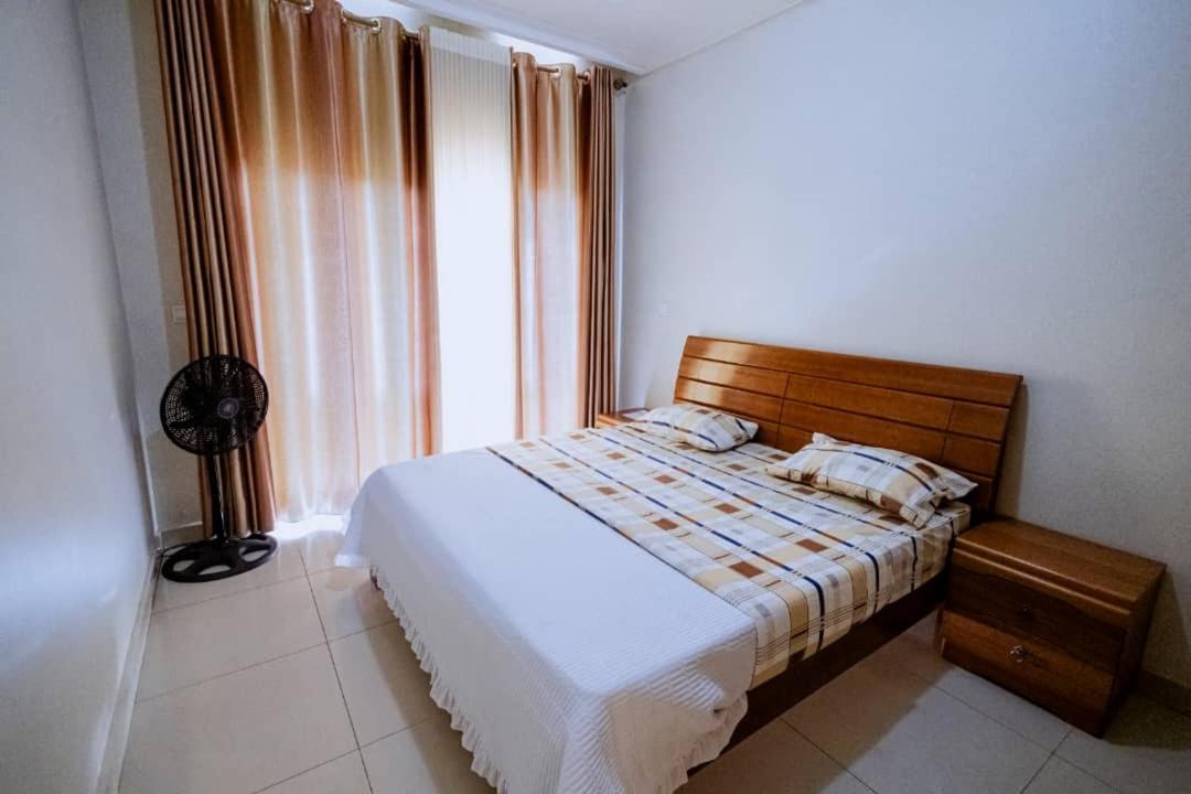Adriel Homes Apartment Woodland Center Kigali Ngoại thất bức ảnh